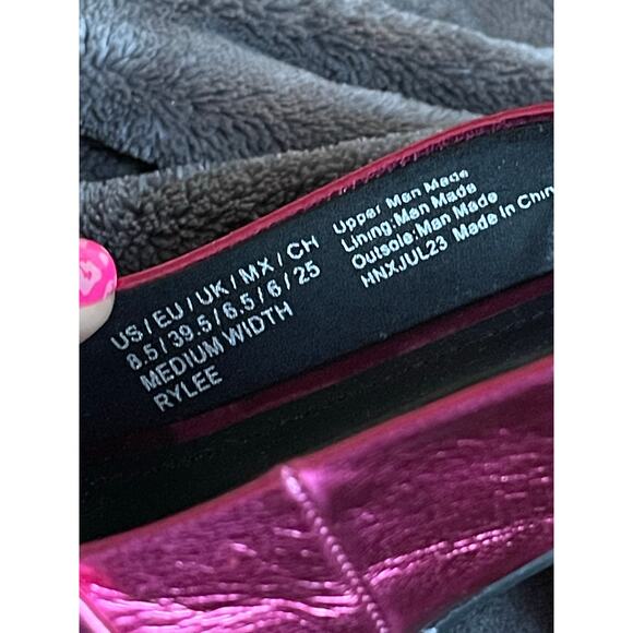 Kenneth Cole Reaction Women's Rylee Platform Sandals NWOT 9 - Picture 10 of 10